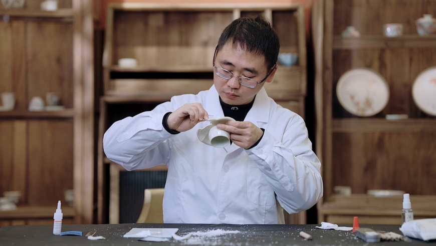 马库斯揭露黄浦江尸体照片,旧澳彩开奖结果2025,动态词语解释落实_手机版V9.15